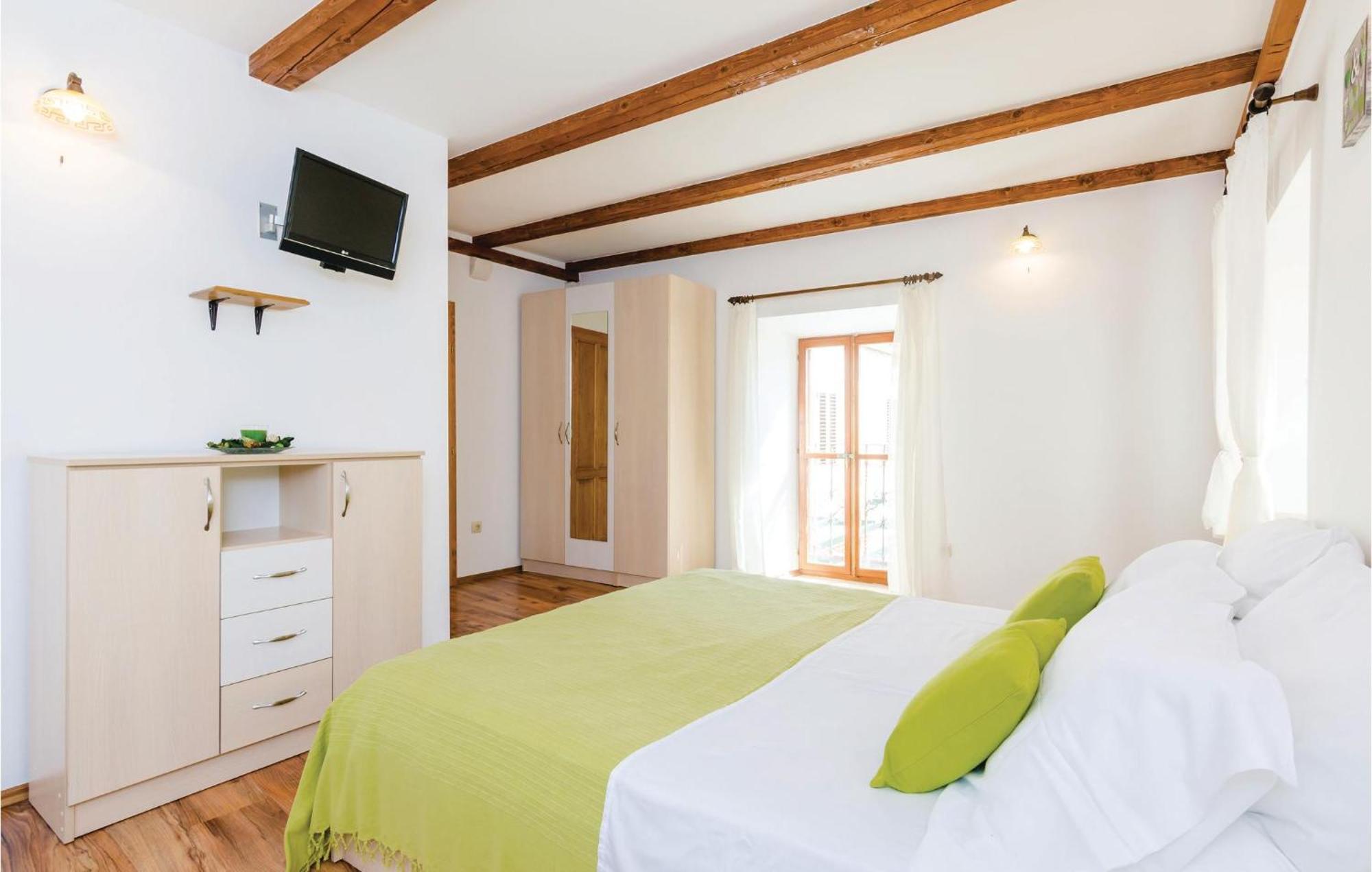 Cozy Home In Slano With Wifi ภายนอก รูปภาพ
